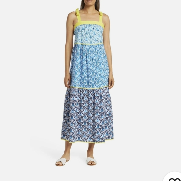 C. Wonder Dresses & Skirts - C. Wonder Midi Dress